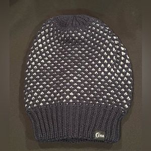 ZYIA Active NEW Navy Knitted Slouch Beanie